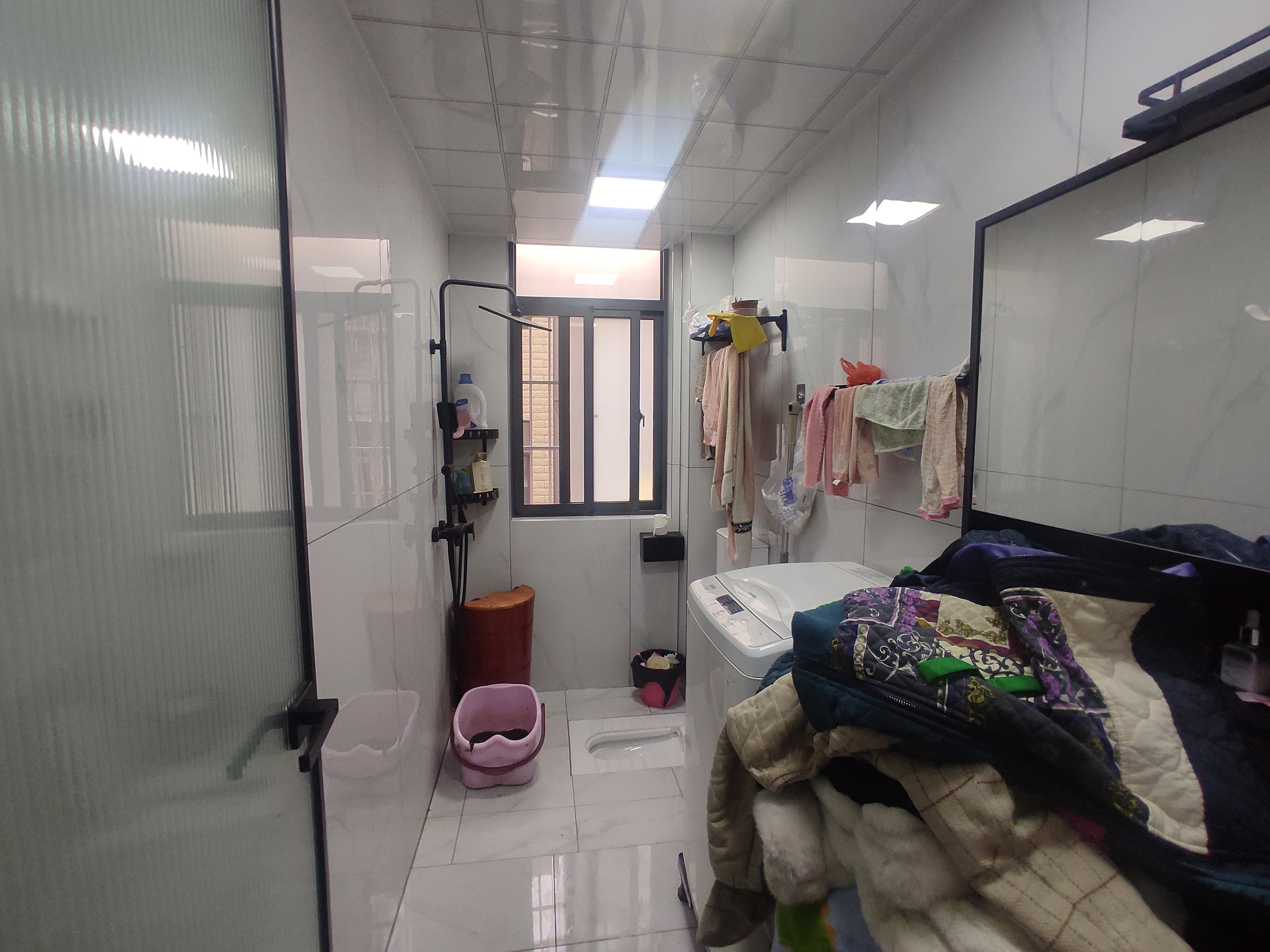 尹乐南路小区.精装大两房证件在手.看房约