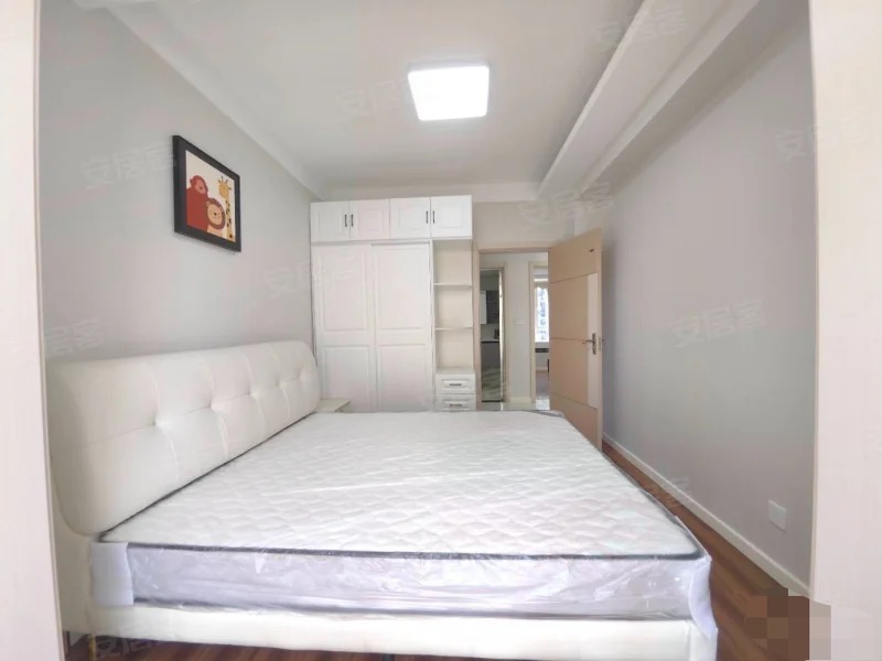 和合国际，精装三房，两梯三户，小高层，边户，南北通透