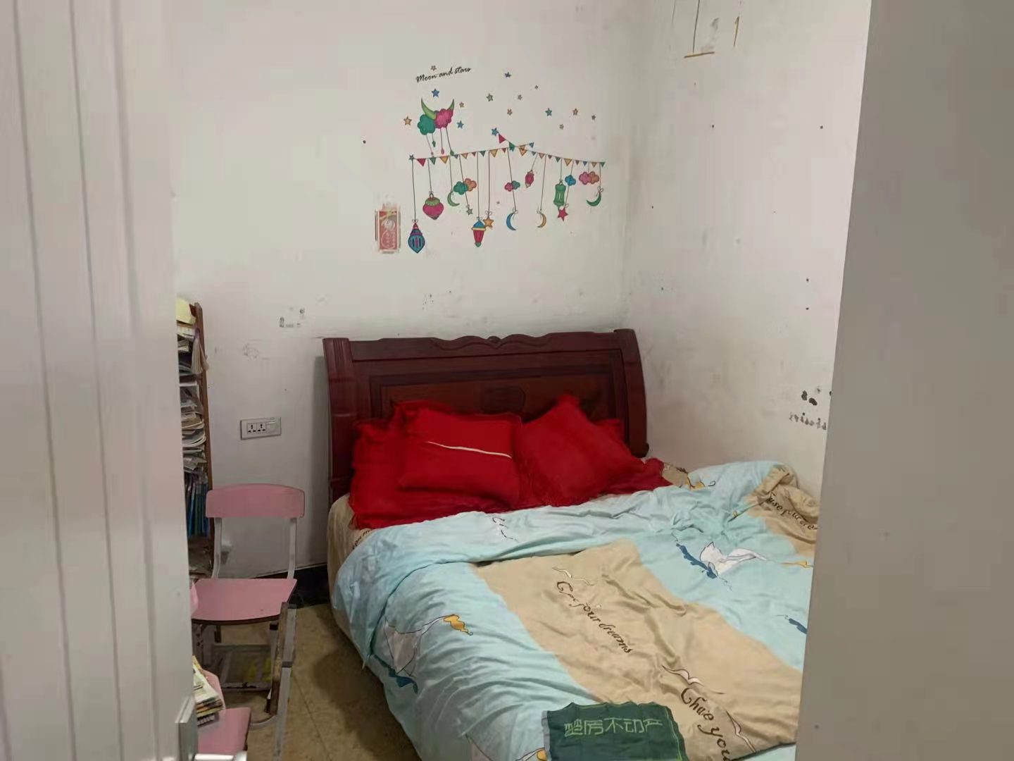 满庭春带供暖小三房装成两个卫生间证件在手仙桃 城西大盘