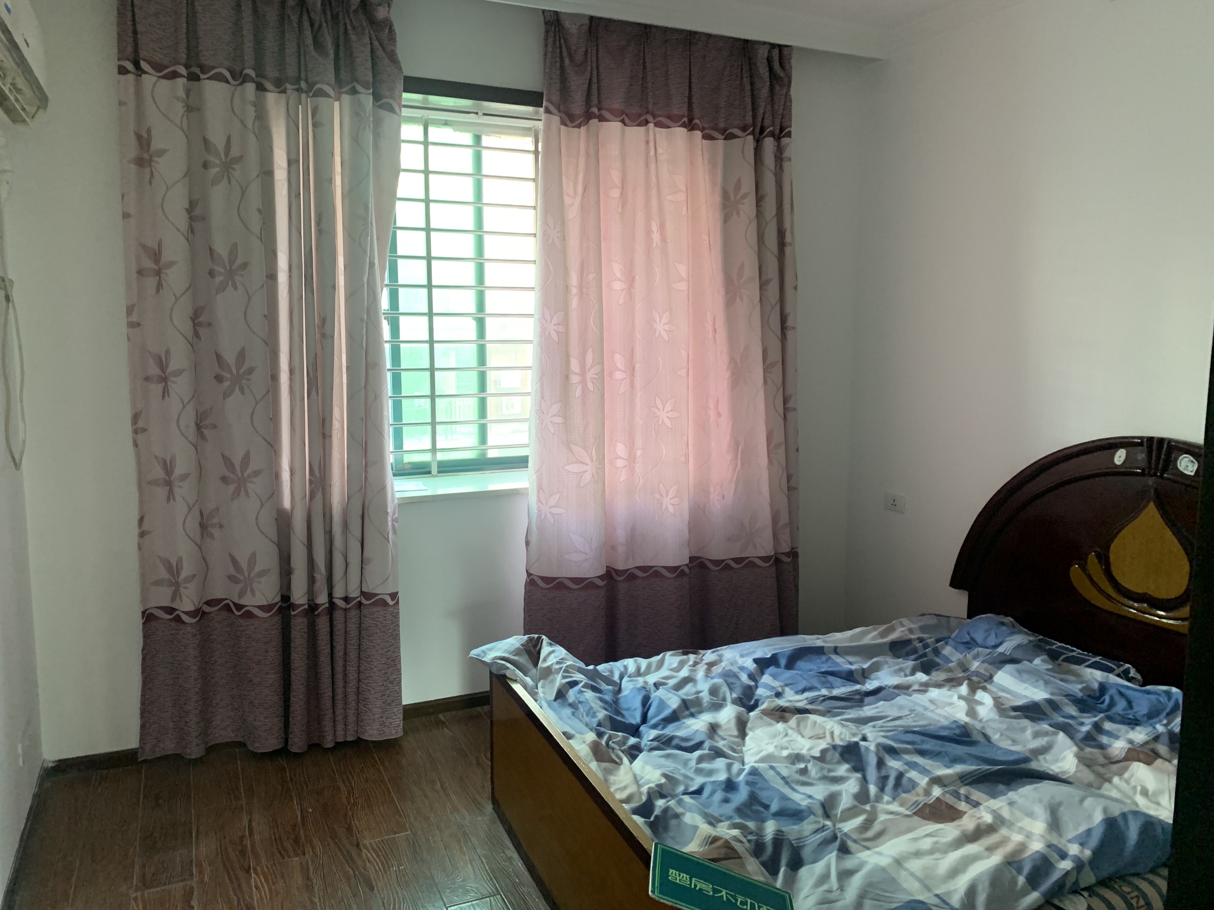 青青家园2期步梯好楼层带 大平台阳光房采光 老证看房预约