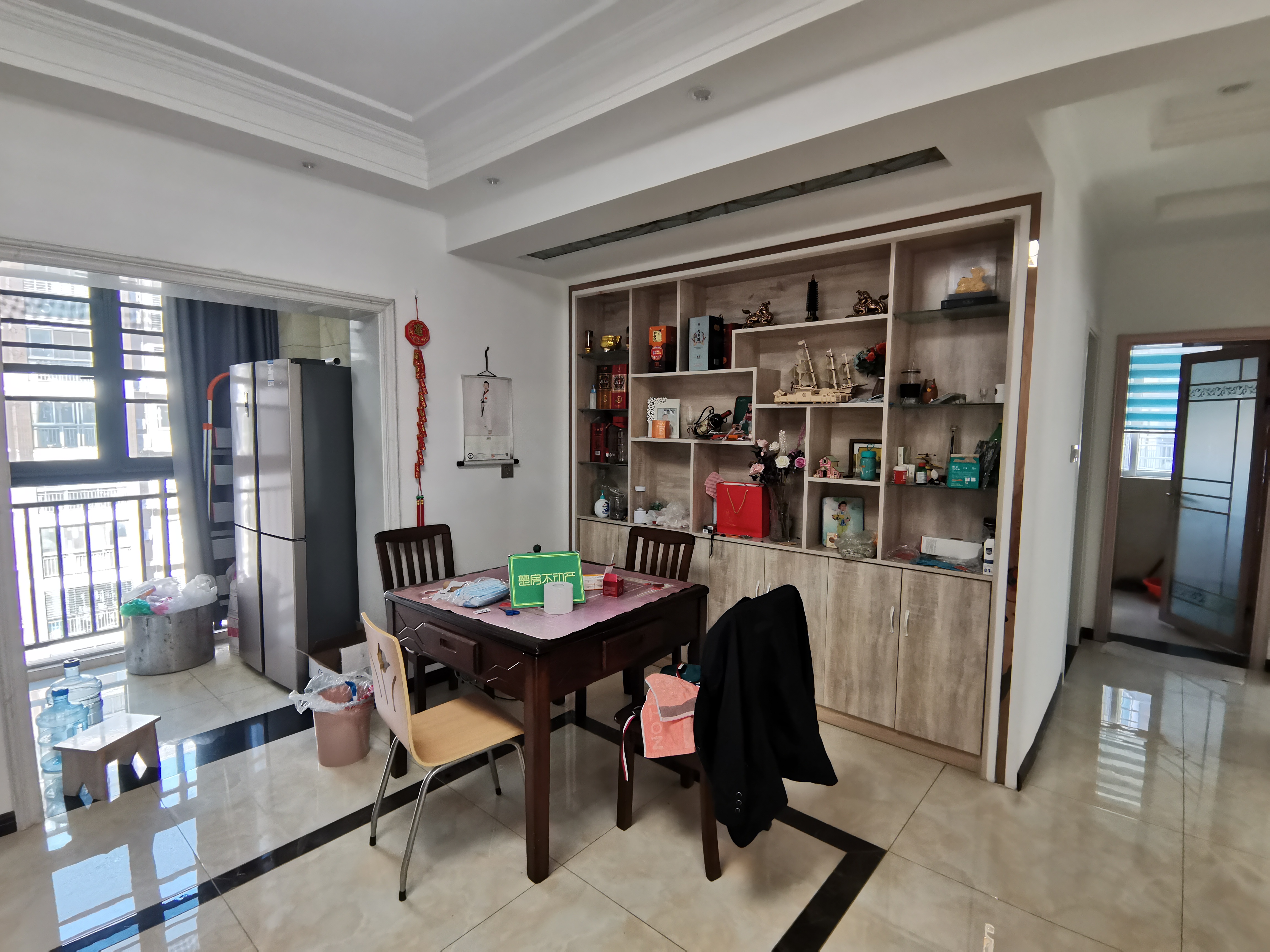 亏十几万诚心卖， 付10万好楼层，只卖毛坯价，证满二