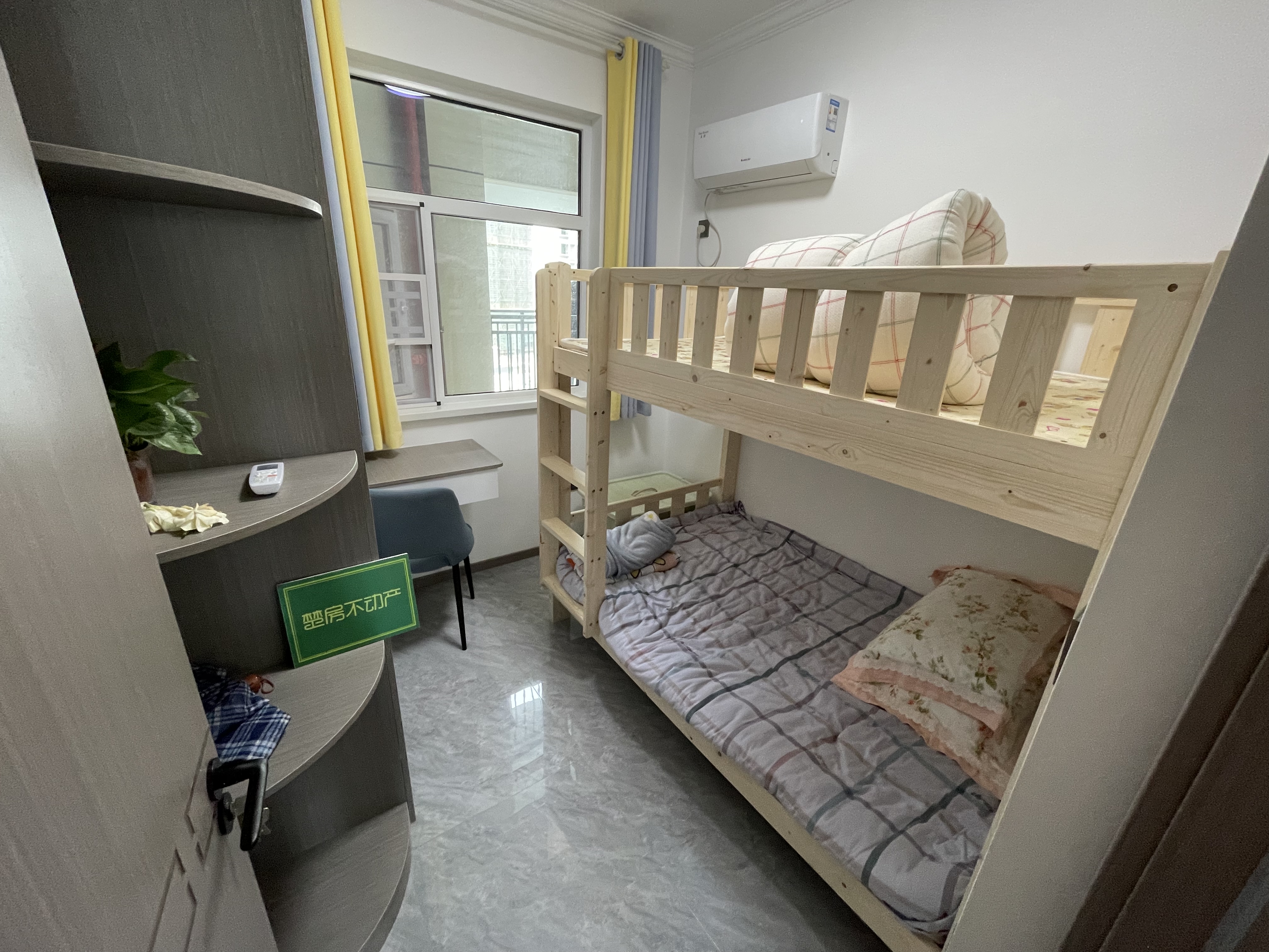 风和日丽全新装修家电都送大阳台视野风景很好周边配套全