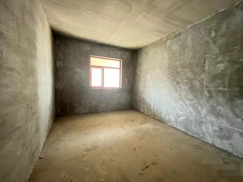 捡漏捡漏！！！风和日丽，新三中旁，二房，送车位，契税满二，25楼好楼层