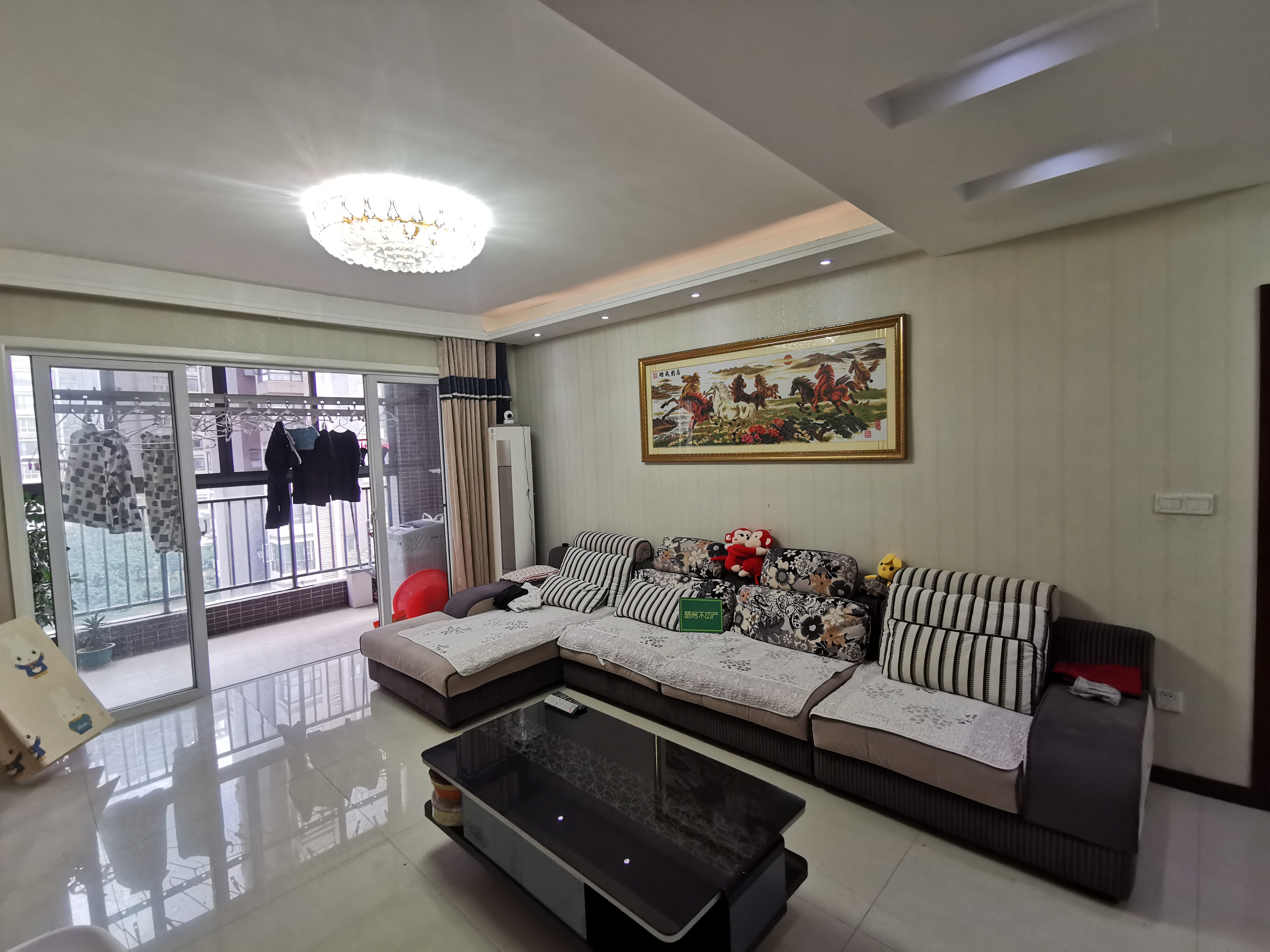 和合国际城精装四房两个入户花园可贷款拎包入住看房方便