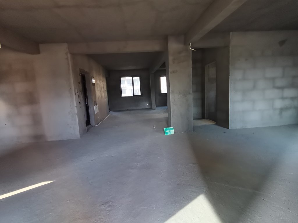 荣怀 城南 荣怀毛坯 三房 边户电梯 中间楼层