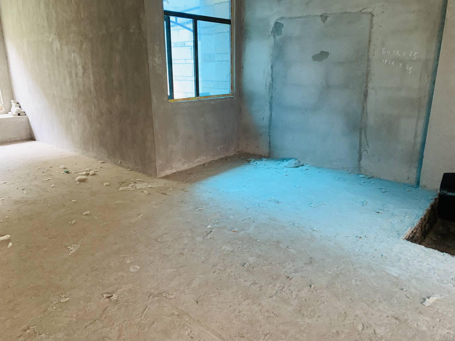 新城一号五期花园洋房直接通地下车库