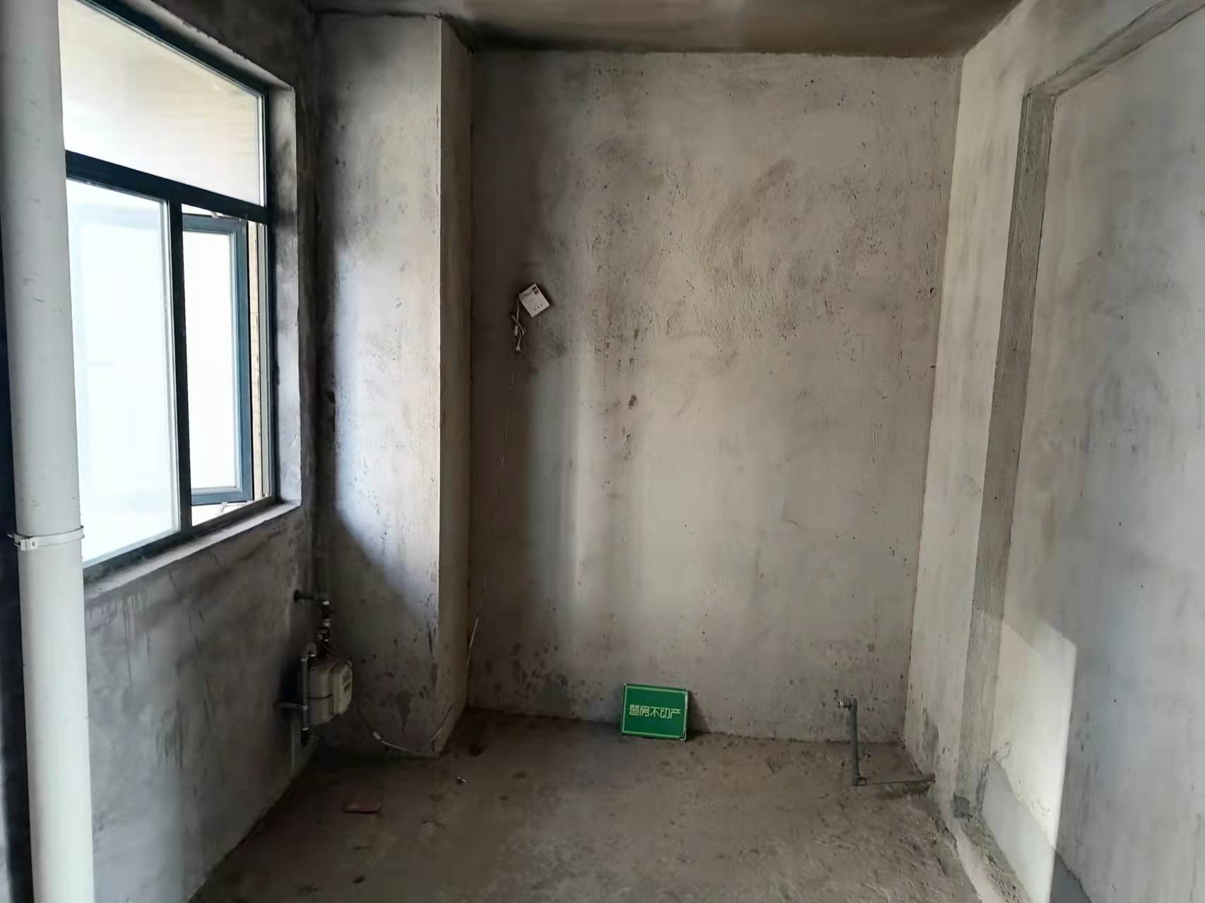 新城一号四期湖景大三房南北双阳台户型通透视野风景好证件满二可以按揭