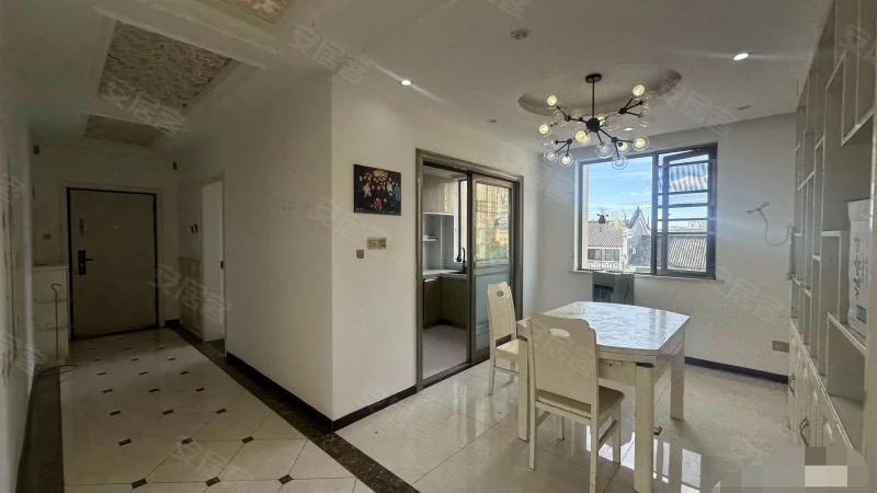 捡漏，城南，南国明珠，精装4房，单价4字头。诚心出售