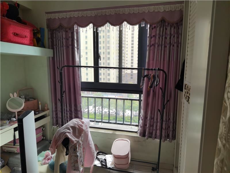 和合国际城精装两房南北通透证满两年拎包入住支持按揭