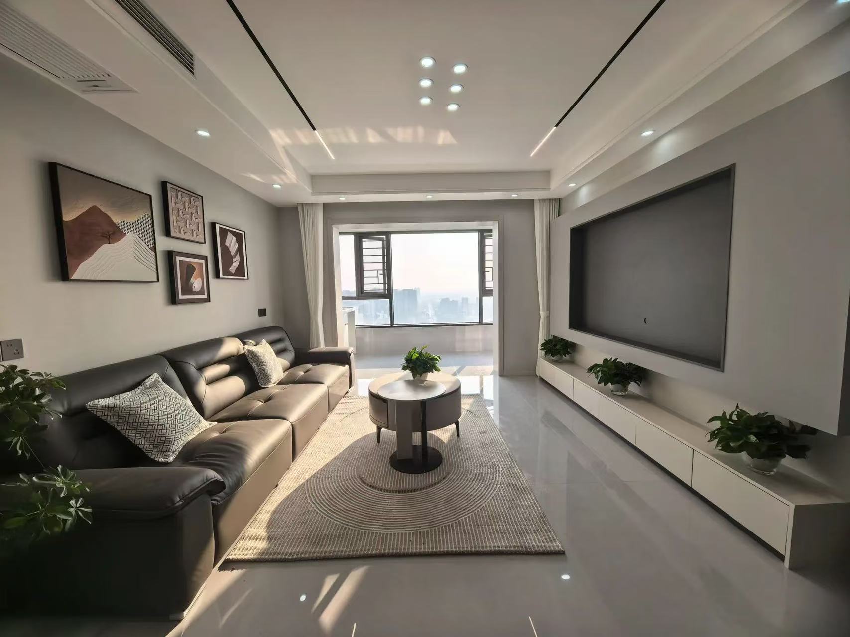 降价了，城南, 沔街旁, 电梯好楼层, 全新精装三房二卫, 证满二, 单价4700