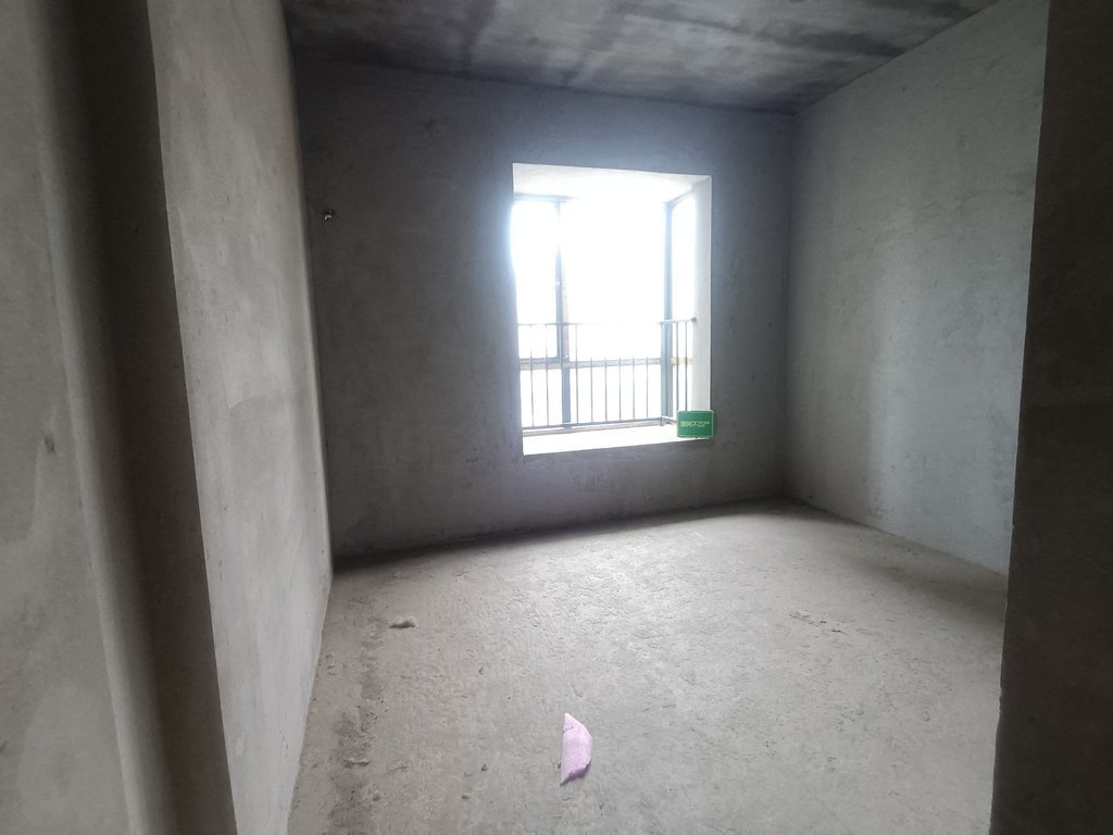 元泰未来城C区毛坯可贷款付3层采光好无遮挡看房方便