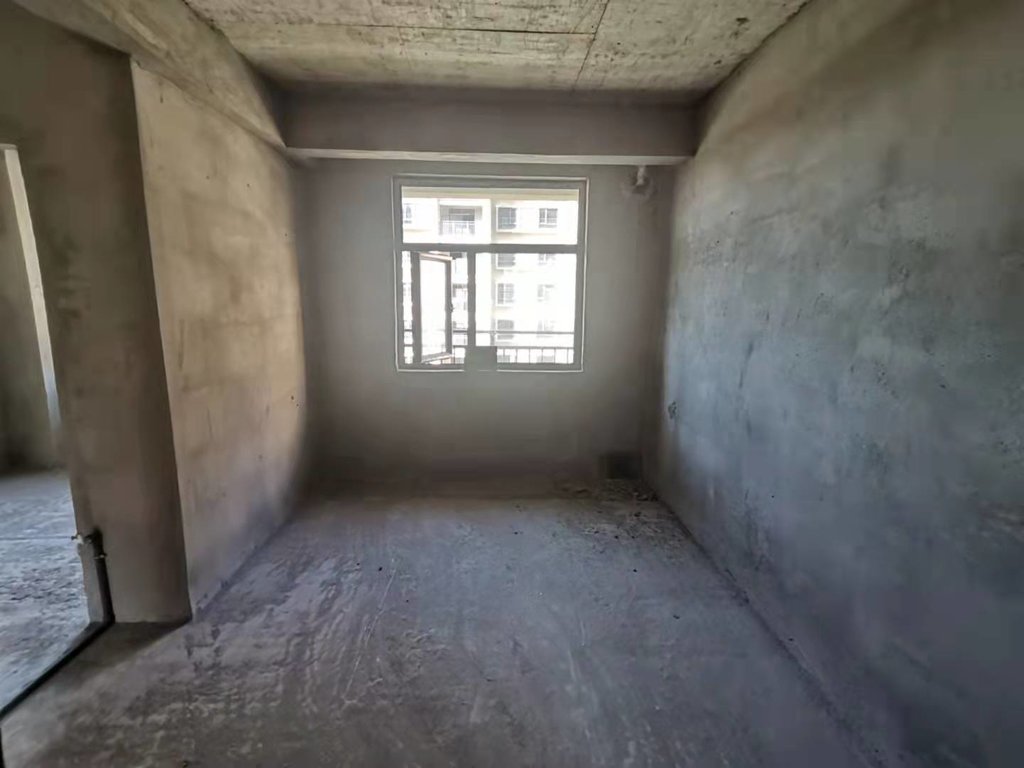 锦绣江山旁善德华府南北双阳台有不动产证看房方便价格可谈