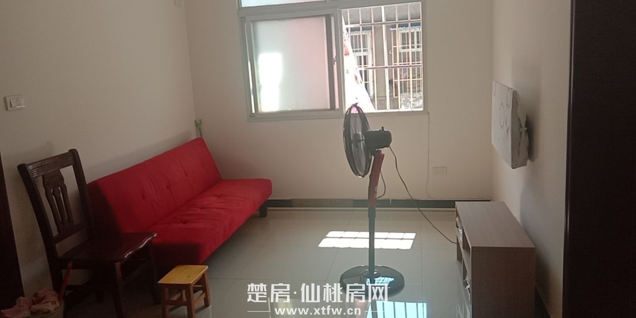 西桥石马头社区附近精装两房两厅一卫拎包入住