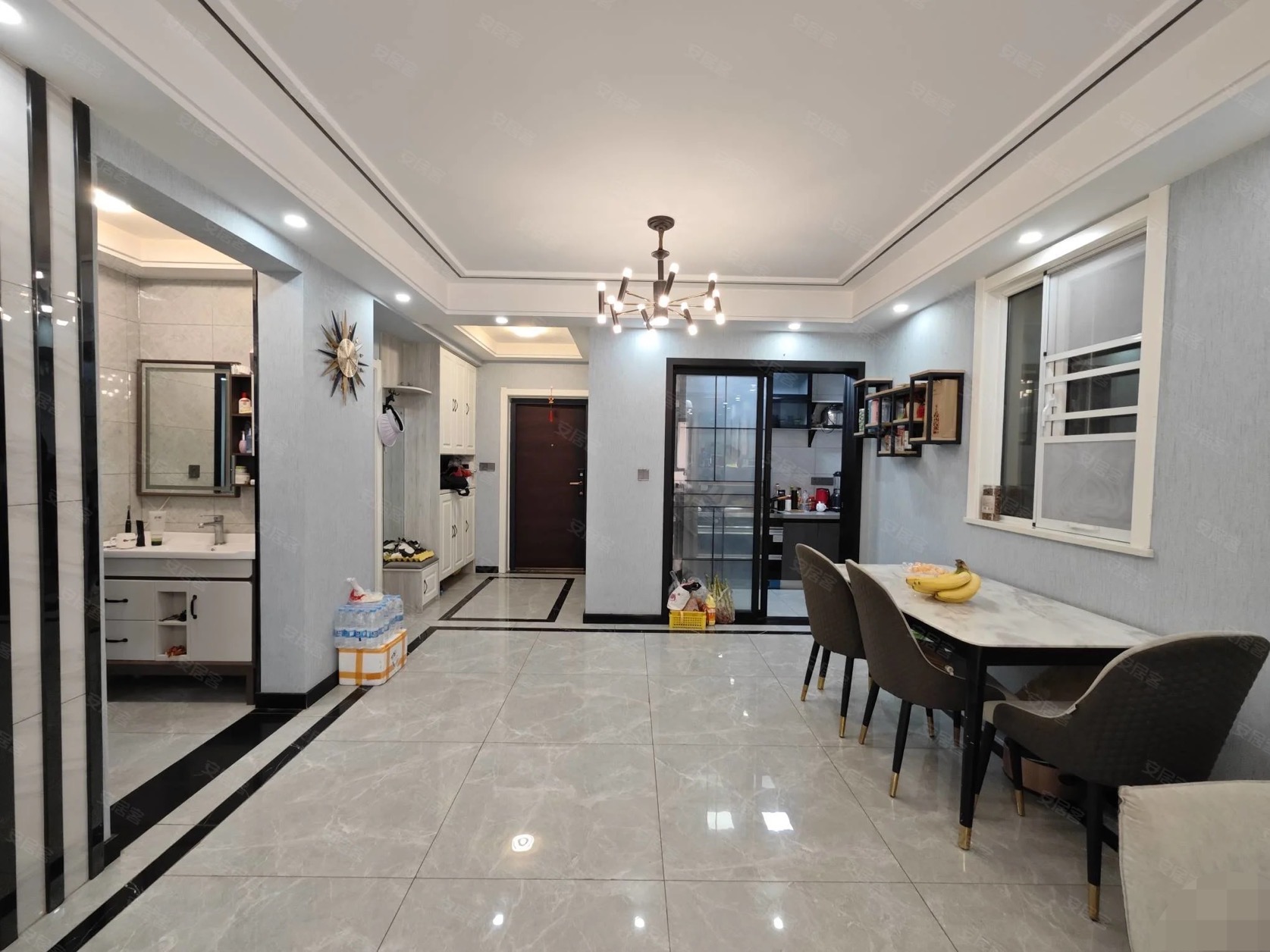 降价了，降价了，业主急售，仙桃xiao学旁，满庭春，新装修三房，证件满二，电梯好楼层