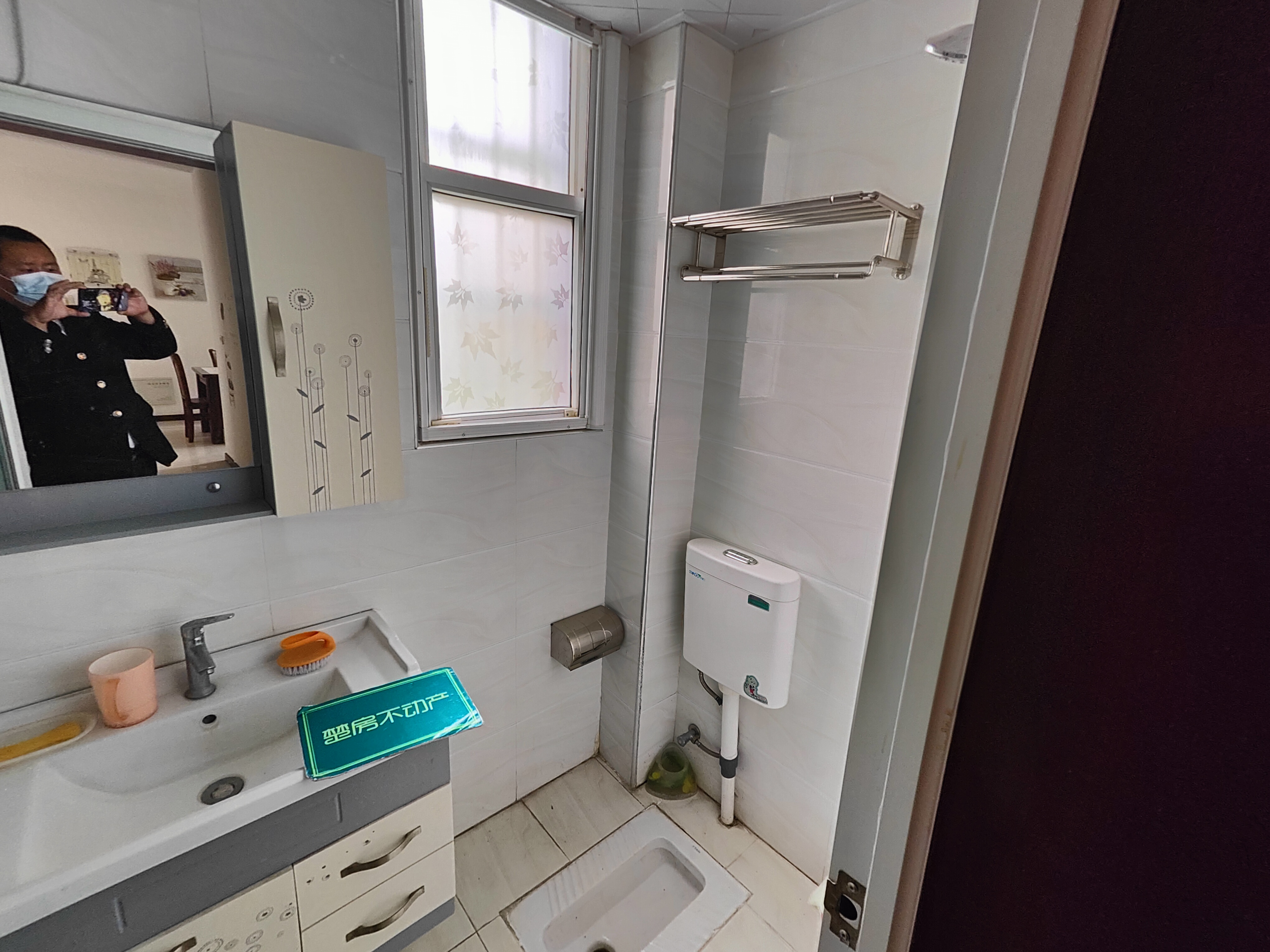 紫金城还建房电梯中间楼层精装修三居室地理优越