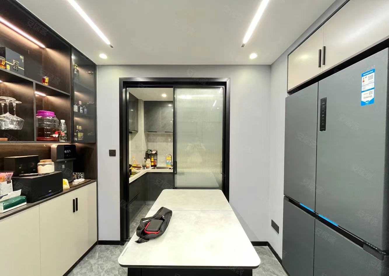 31，亏本30w，豪装三房，业主诚心出售，证满二，急卖