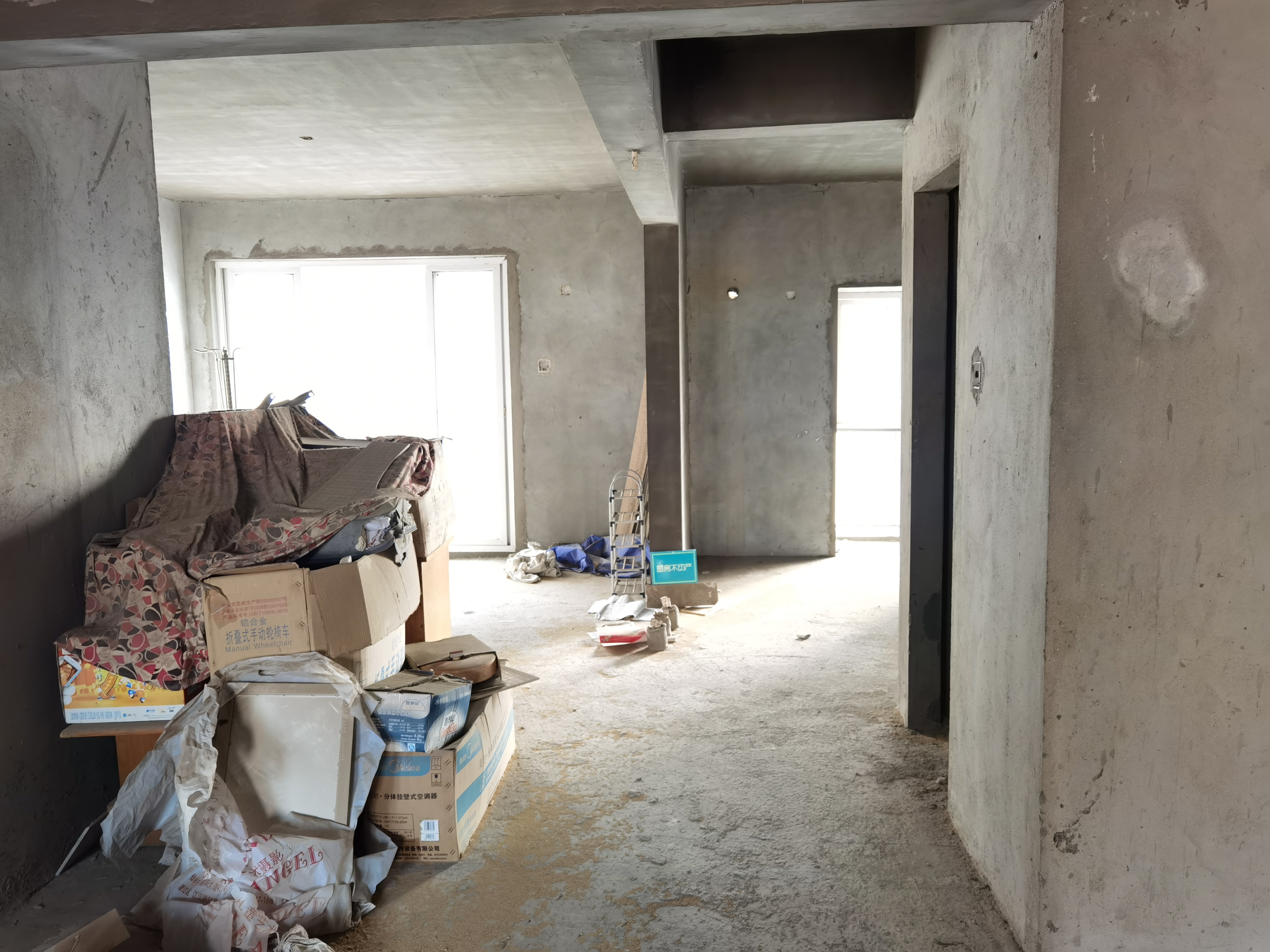 浅水湾毛坯三房，赠送面积多，配套成熟性价比高