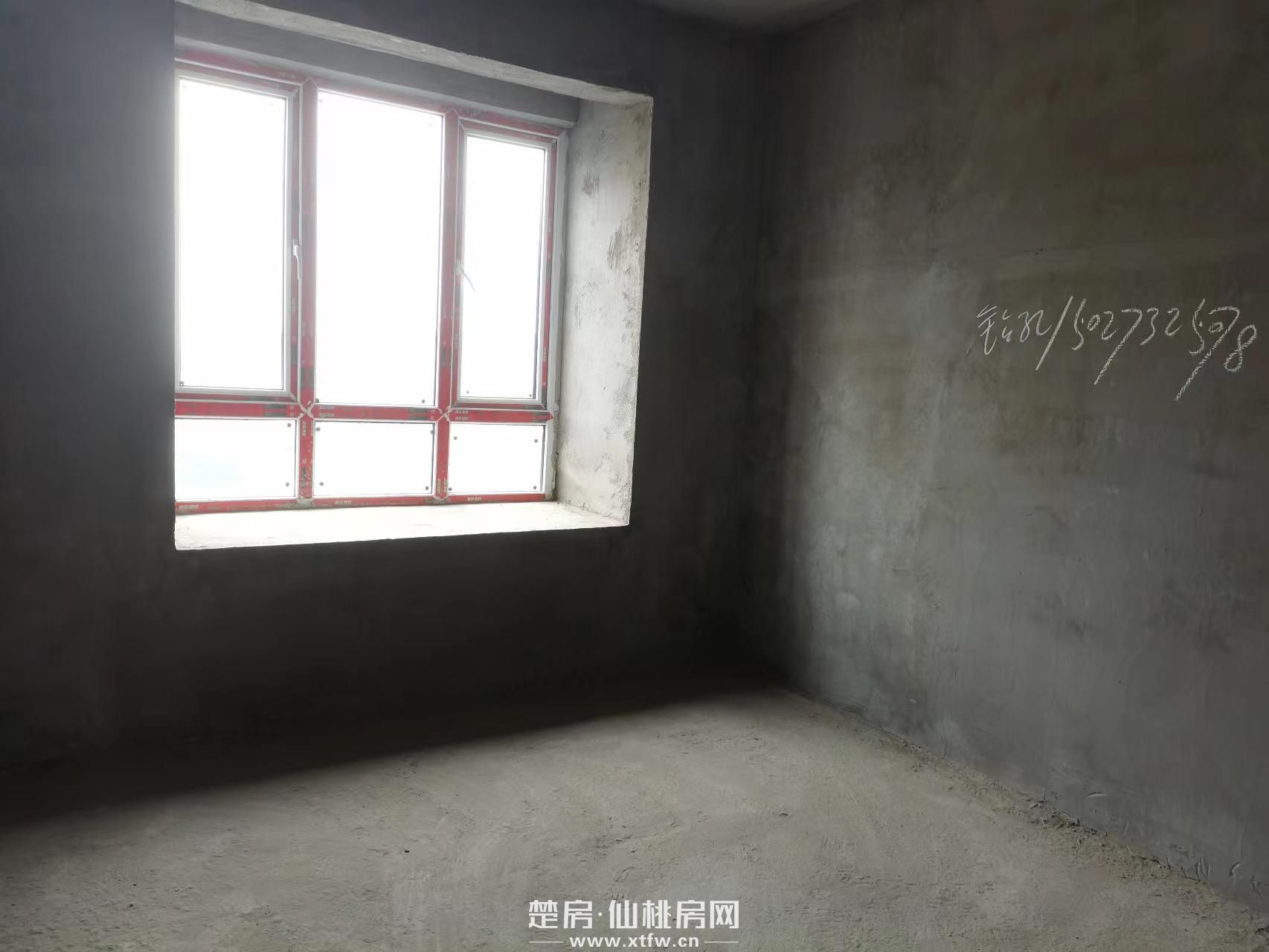 城南新城壹号旁一手网签单价5200，手扶10个w，欢迎看房