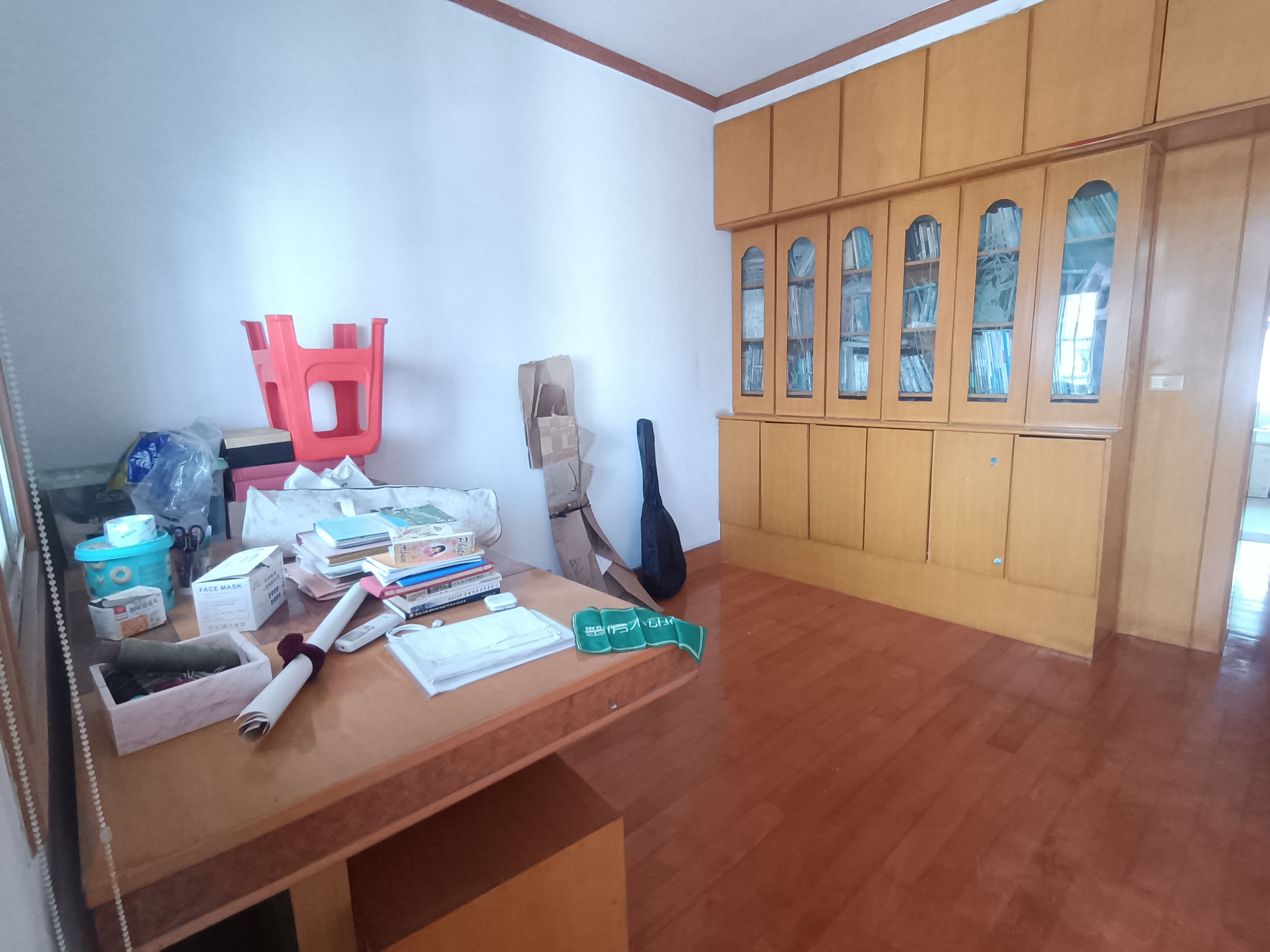 复州花园好楼层三房老证诚意出售