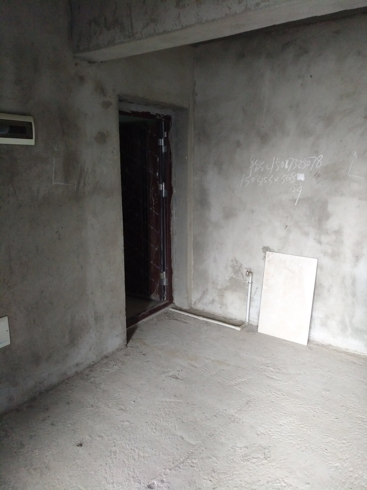 和合国际楼王毛坯三房，电梯好楼层