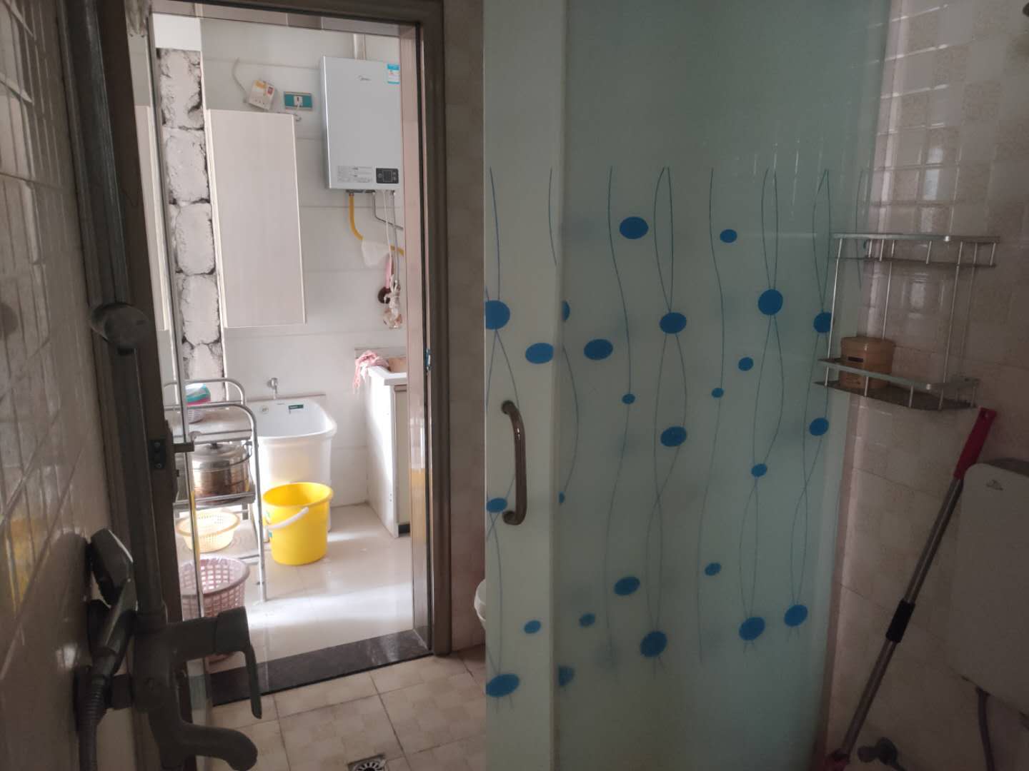 新城壹号精装三房中间楼层想要读三小的可以直接拍了