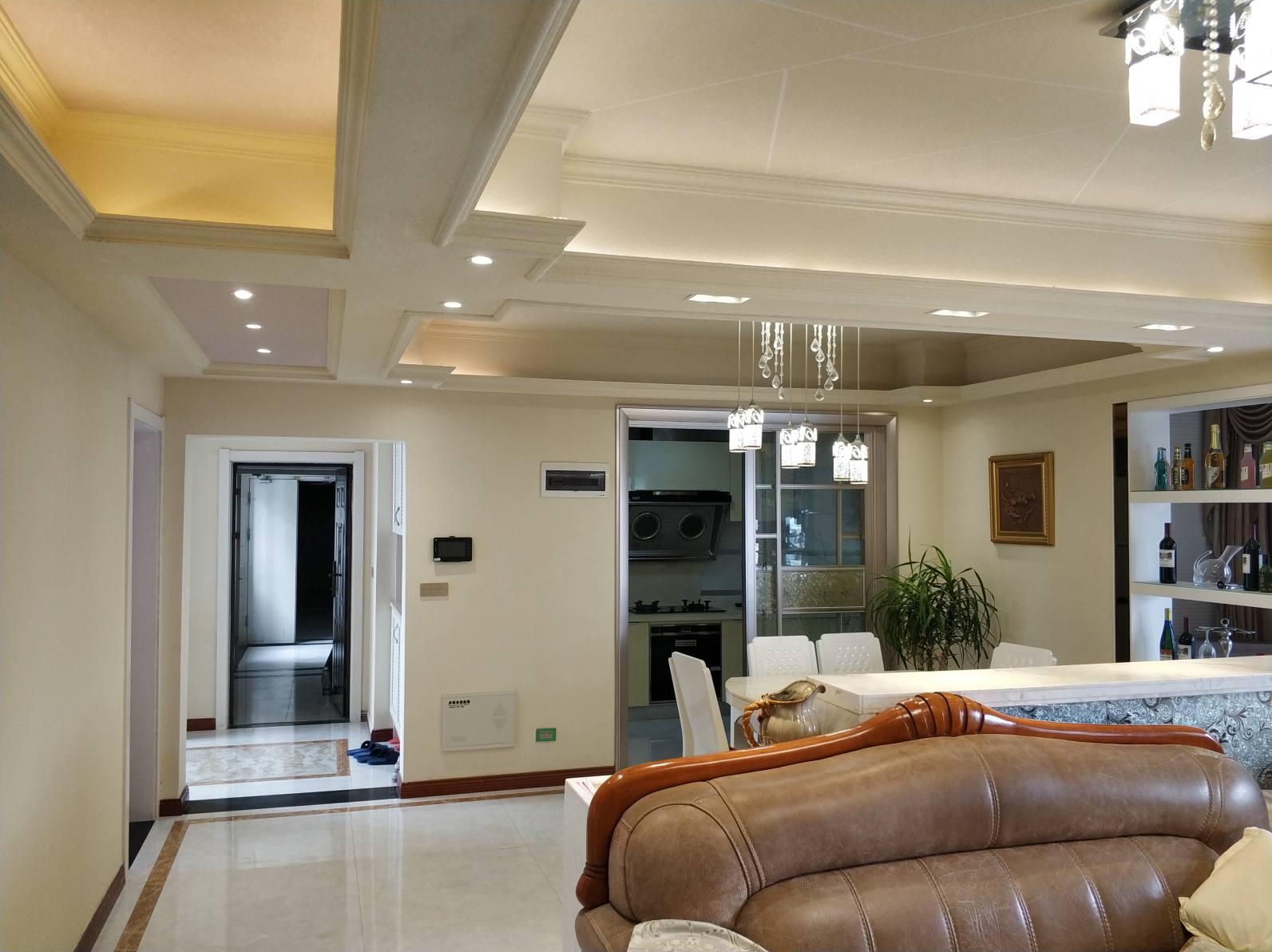 福星城边户 楼层装修漂亮大开间带花园