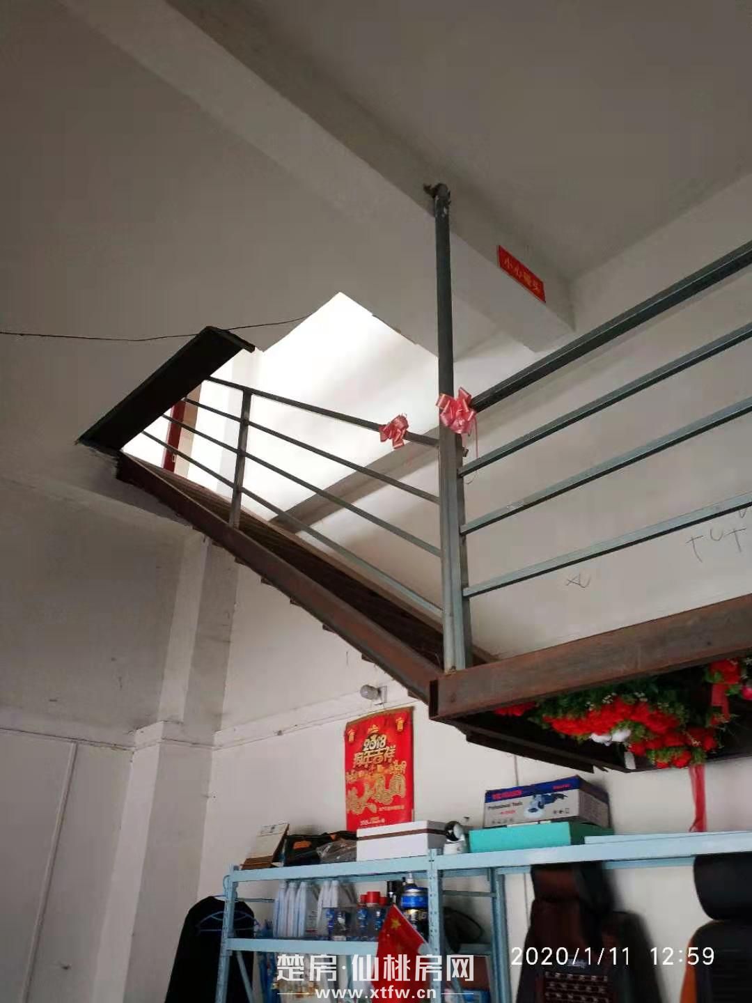 仙北工业园荣成物流大市场临街门面出售