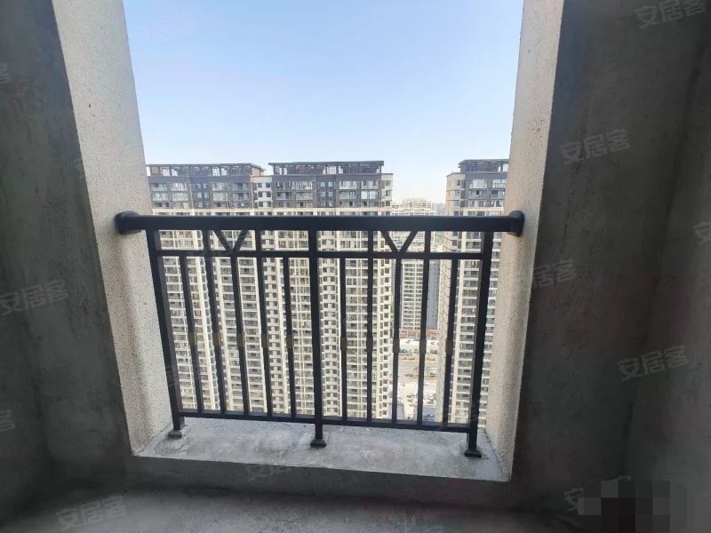 捡漏，城南，锦绣江山望府，纯边户、80万带车位，满二，南北双阳台