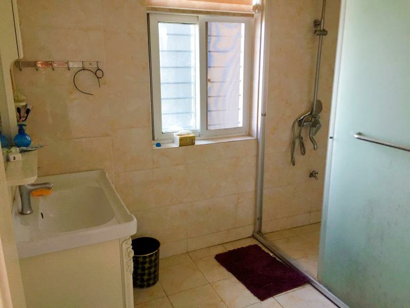 福星城精装两房，电梯好楼层，直接拎包入住