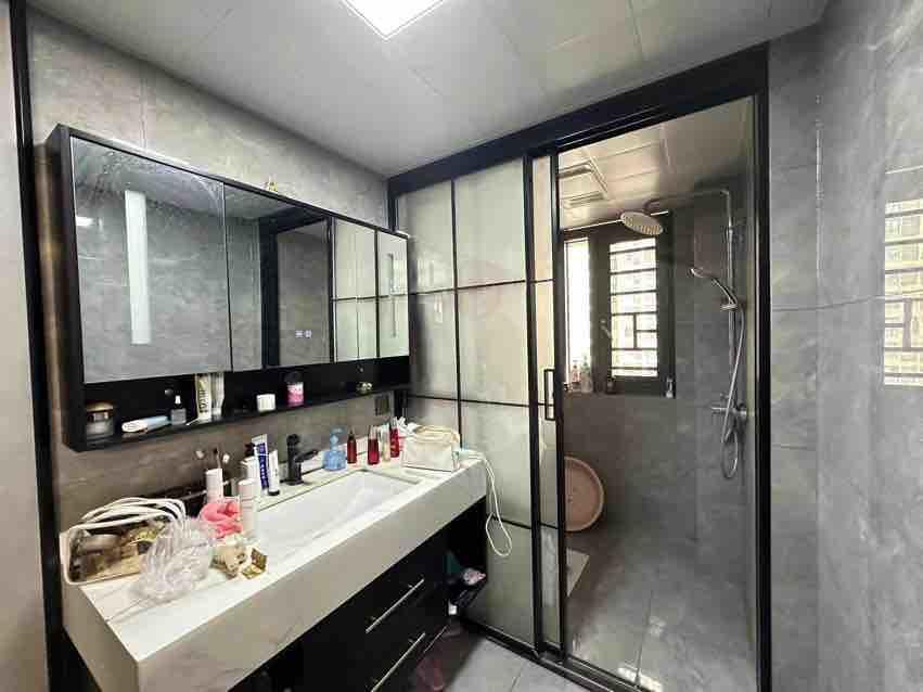 城南全新装修住了两个月品牌家电家具亏本甩