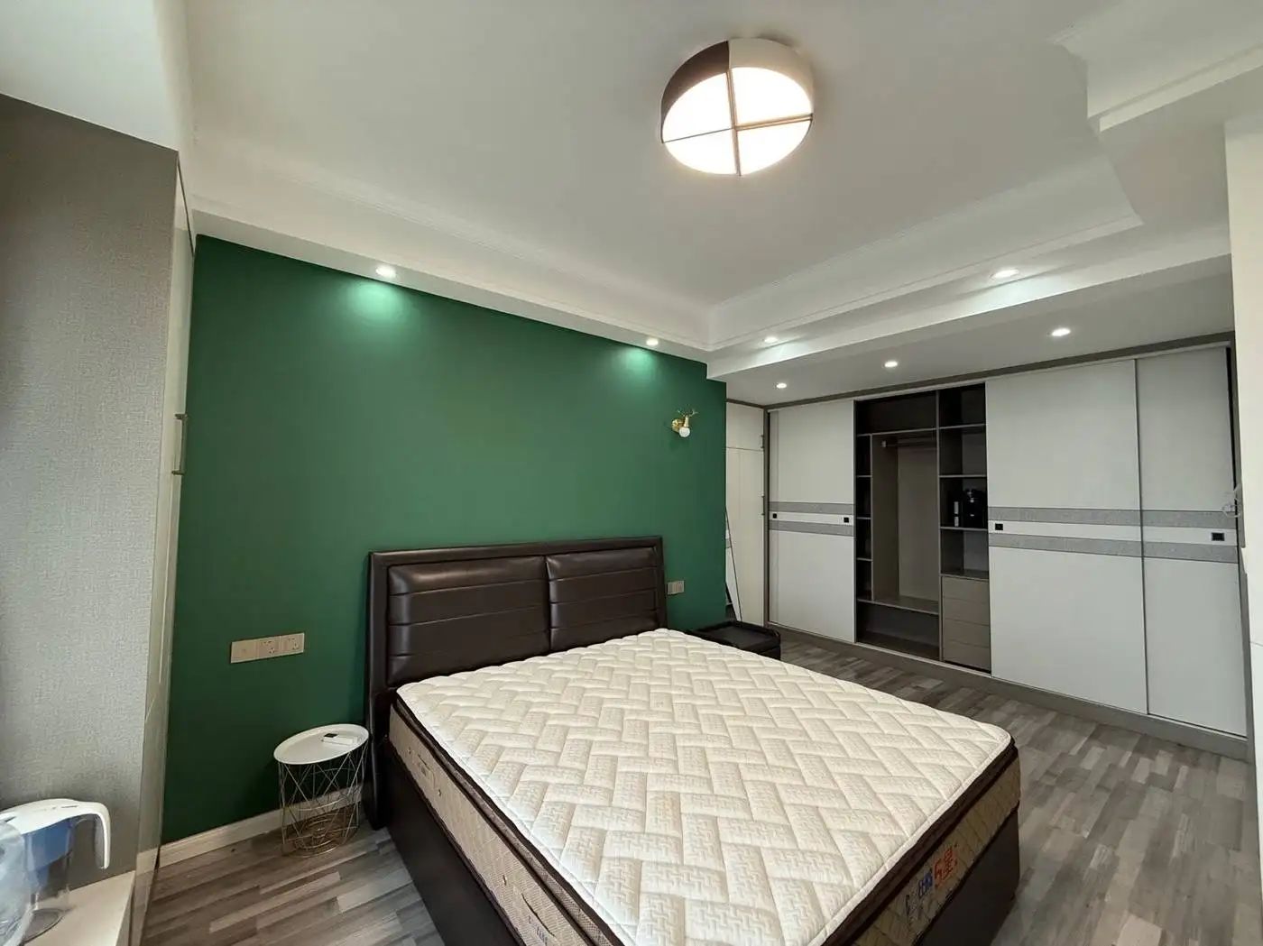 降价了，御台公馆，复式，精装七室+阳光房/露台，捡漏，单价3字头，诚心出售