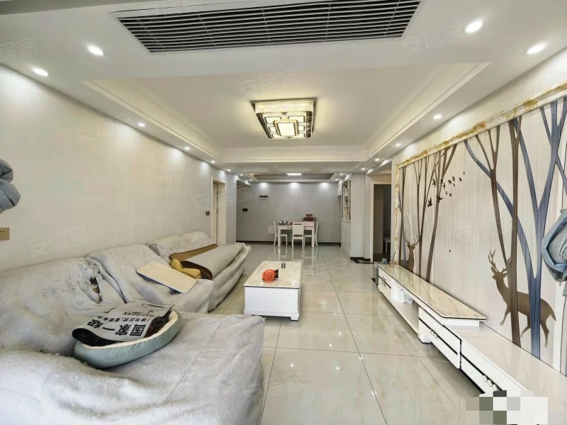 捡漏，城南，新城新城一号五期，精装三房，中间好楼层，九成新，