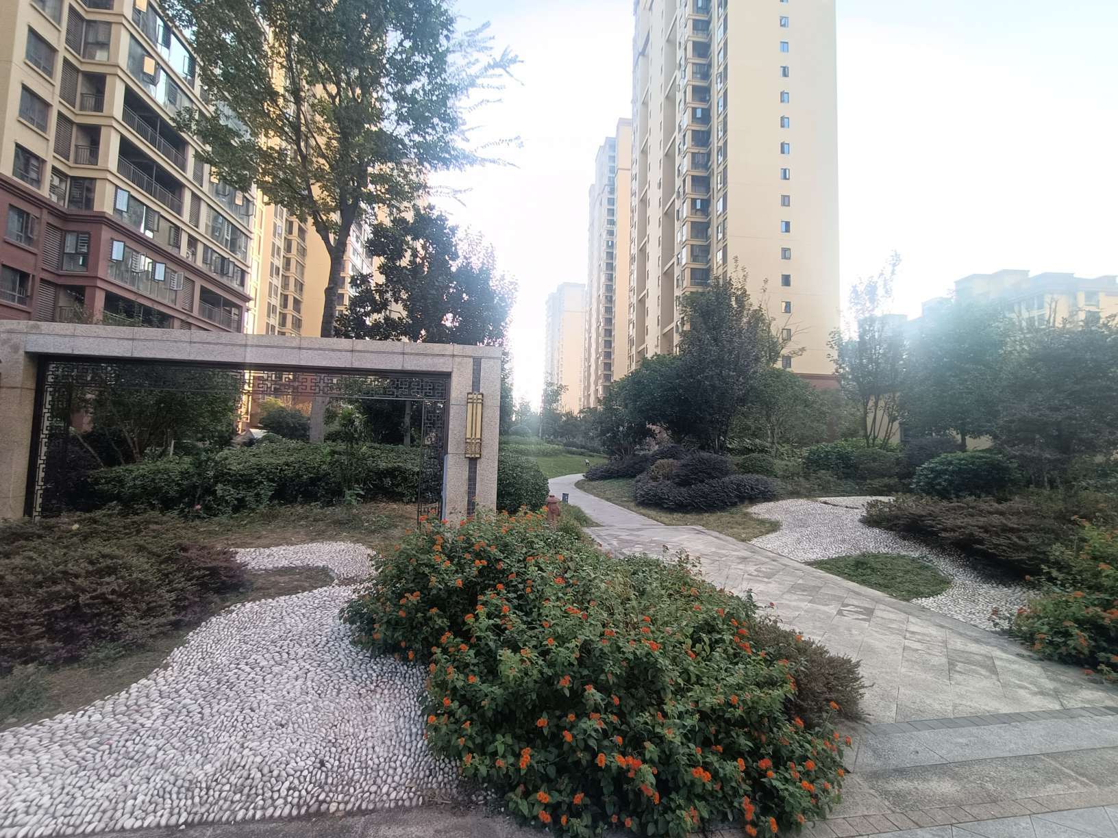 品质小区银孚领秀城带车位一起