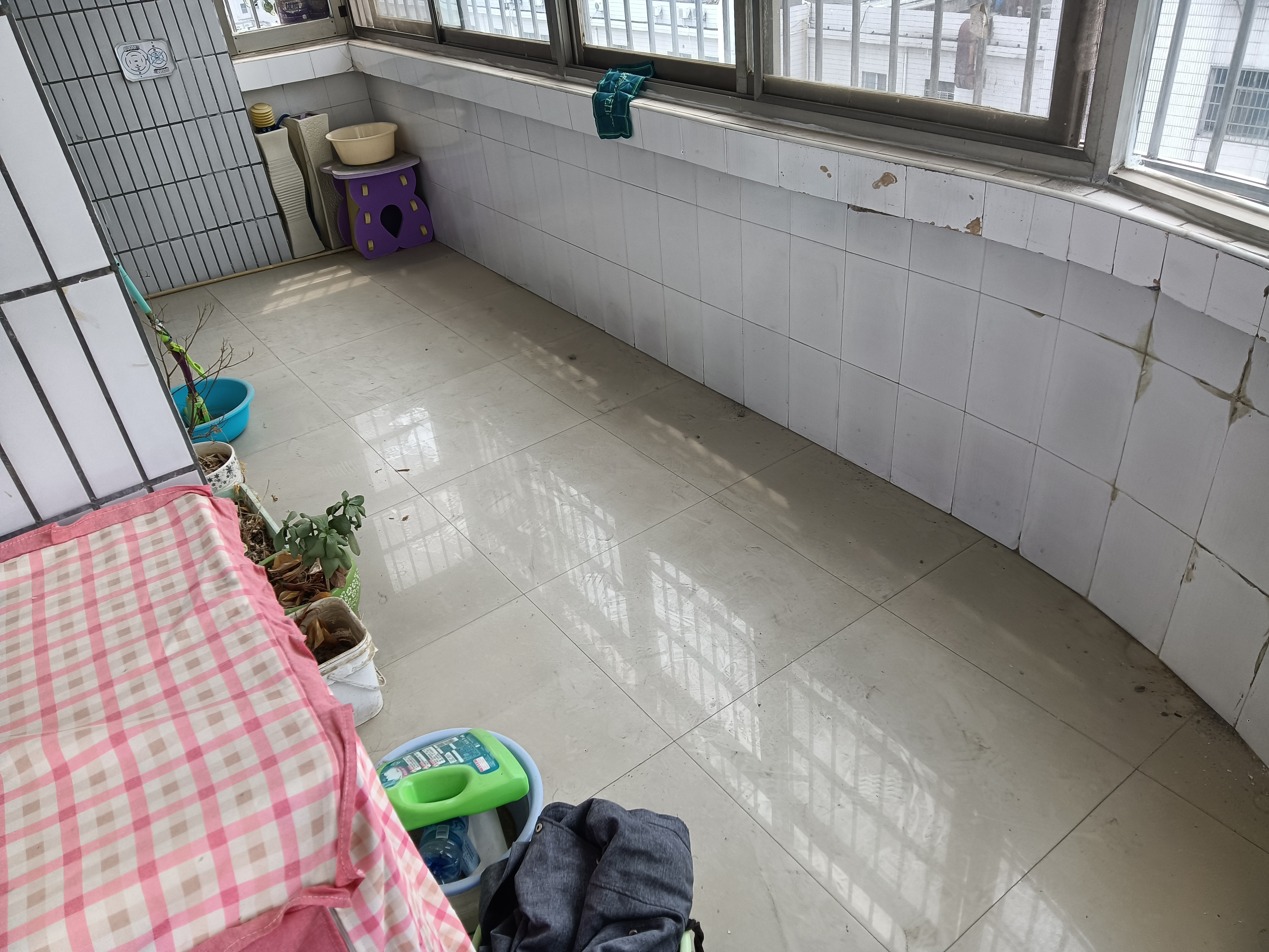 复州花园馨兰园读书方便户型方正采光好证满两年诚意出售