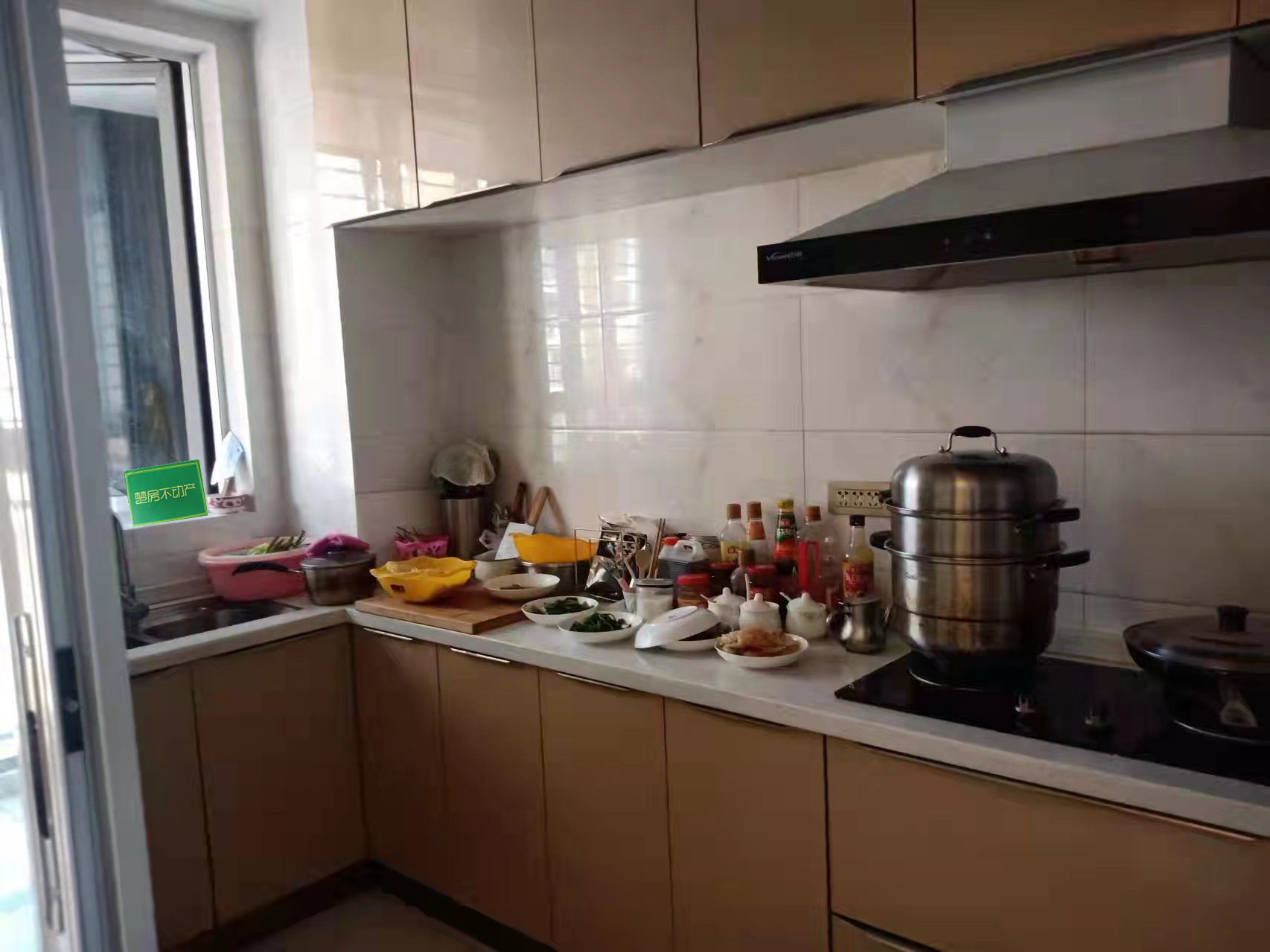 紫金城精装修南北通透双阳台税费低交通便利买菜读书方便