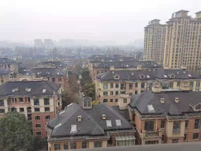 绿地华庭电梯复式 赠送面积多精装大5房诚意出售