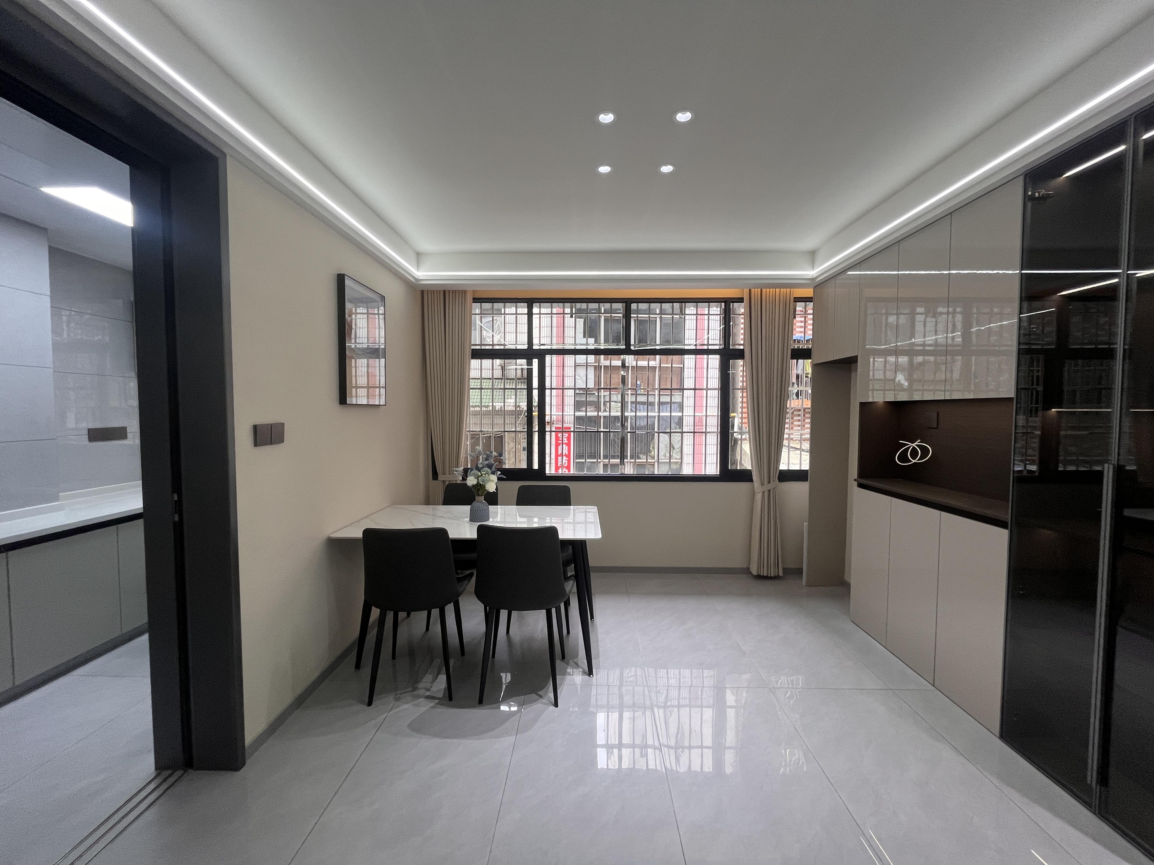 仙桃城区3室2厅2卫全新装修一天没有住过的房子，39个优价出售