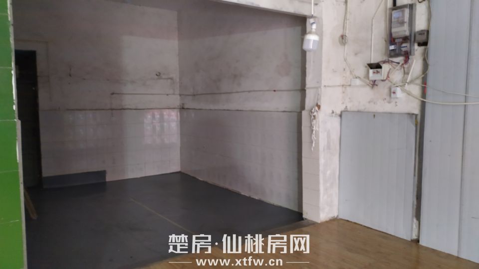 新村河东街63号厂房出租