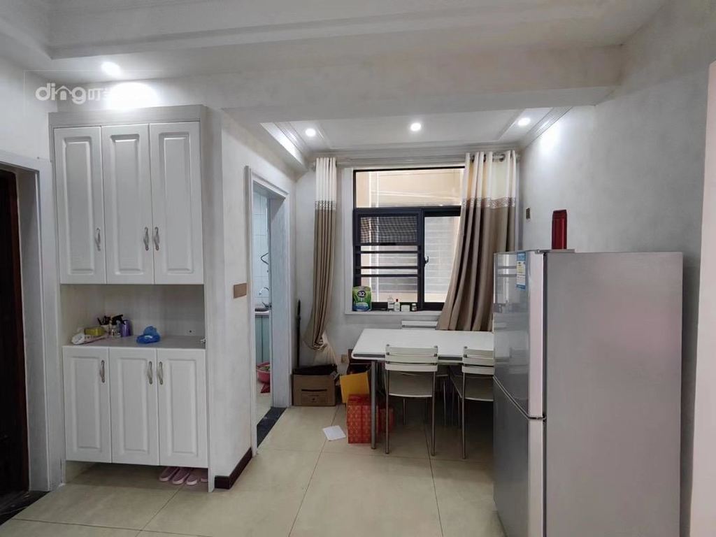 老城区仙下河旁，康湾精装两房，自住，出租，过渡均可，看房方便