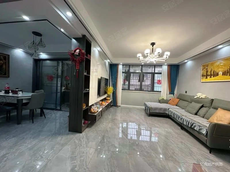 366，新妇幼旁，步梯2楼，精装两房，南北通透，拎包入住，诚心出售