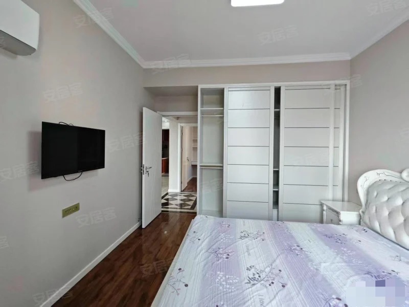 城南，森林国际城，精装大两房，单价不到5300，证满二，电梯好楼层