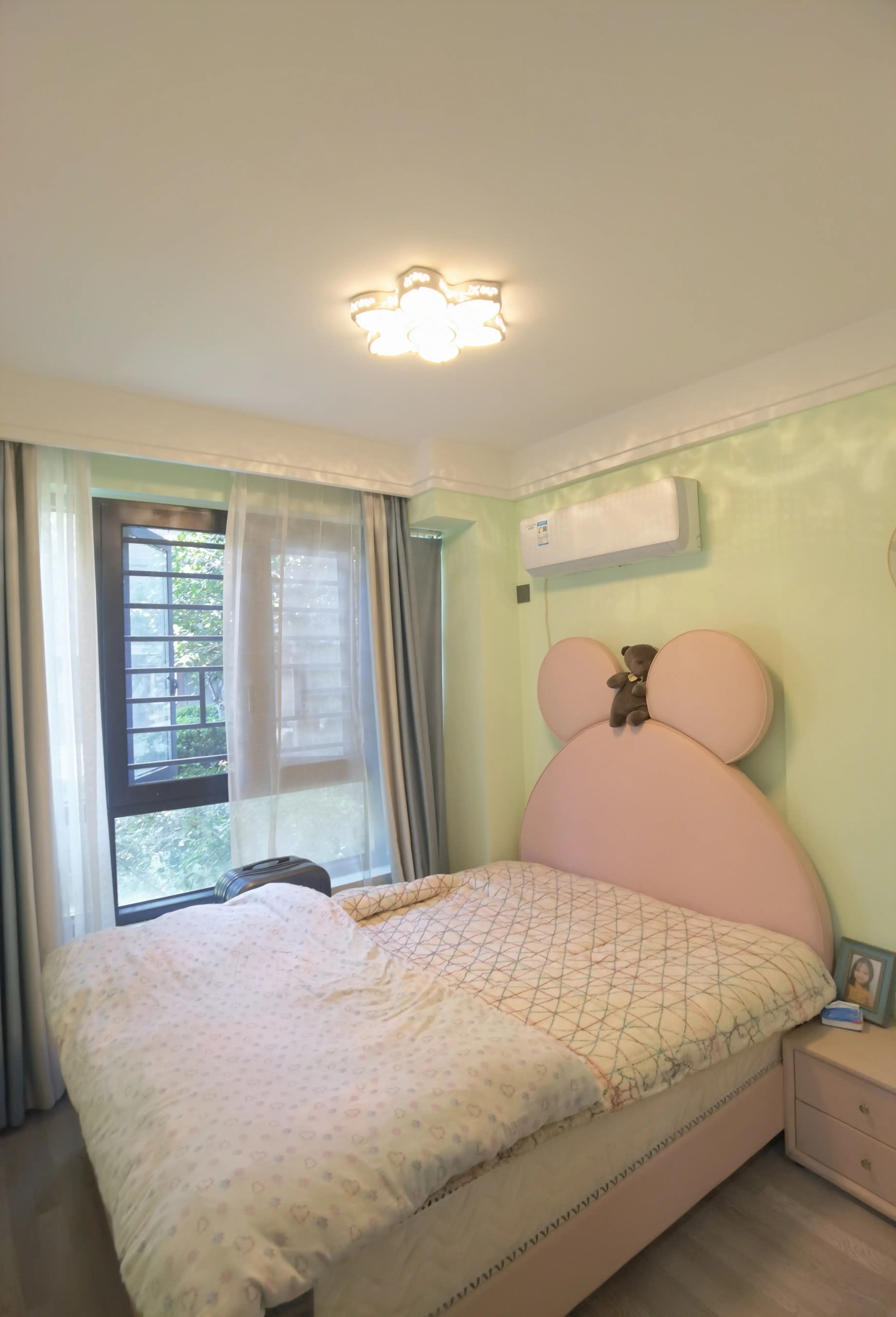 捡漏，城南，吾悦广场旁，带超大院子，买楼上送楼下，精装四房，单价5900