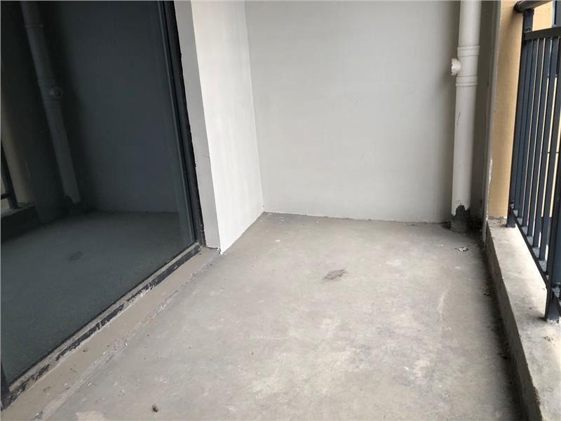 仙桃 旁满庭春大三房送入户花园毛坯 看房