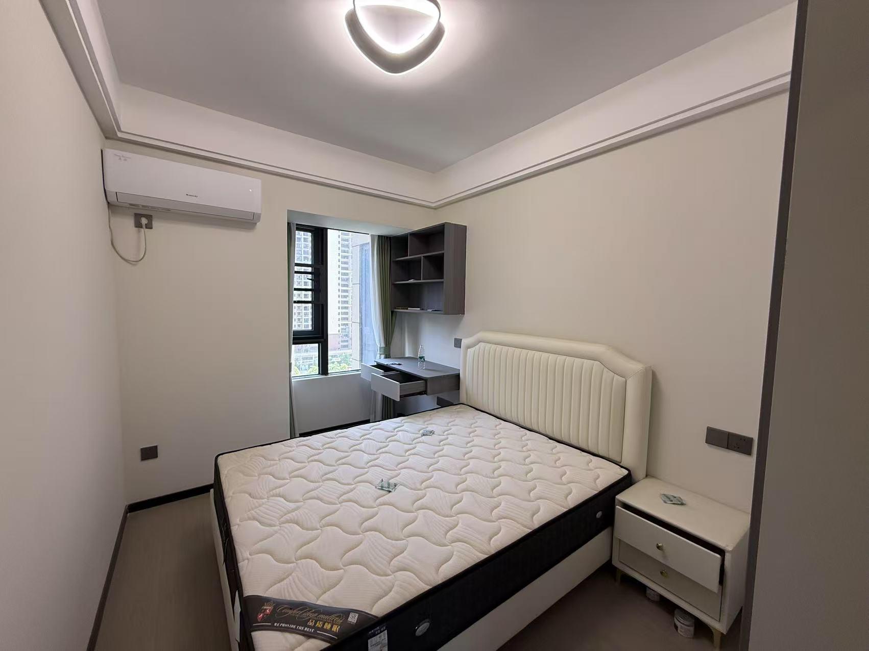 森林国际城北苑3室2厅2卫全新精装修拎包即住，是居家的不二之选！