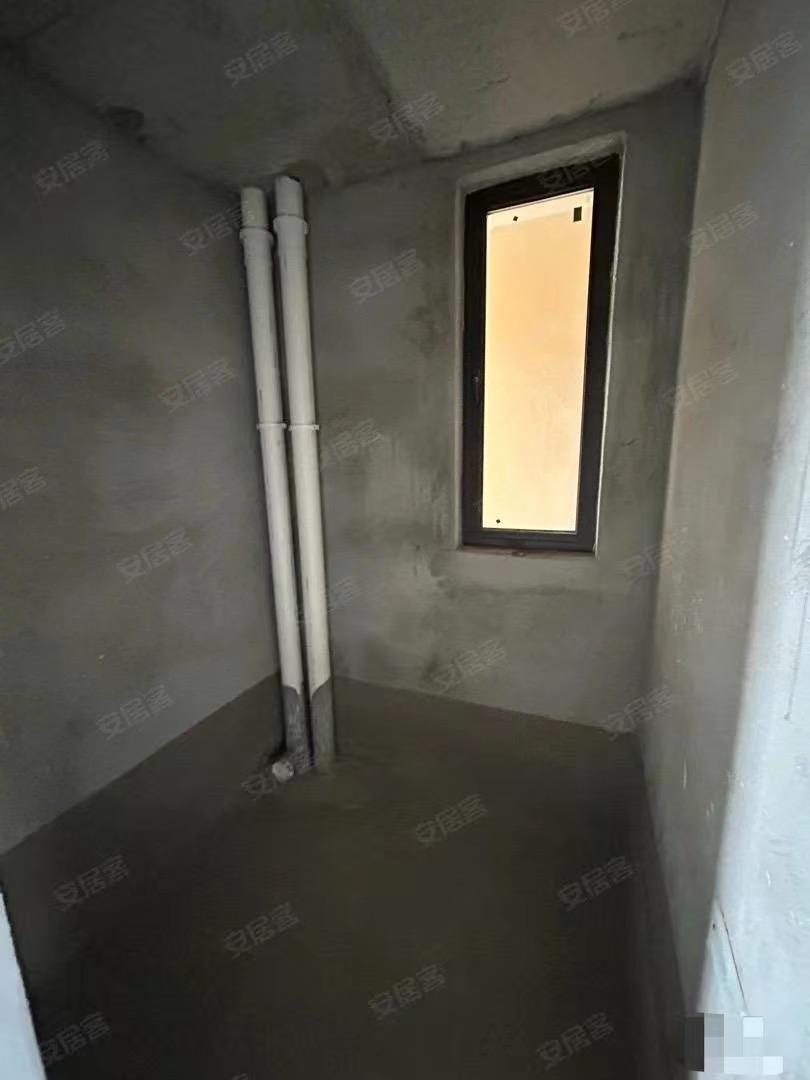 34，少有荣怀经典2房，小区环境好，证件满二，好楼层，采光绝绝子