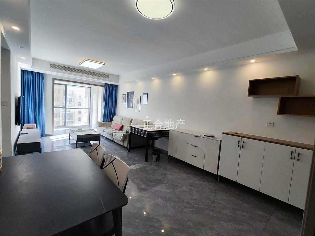 降价了，诚心一口价，城南，森林国际翡冷翠，电梯好楼层，精装三房二卫，下楼就是新二中二小，