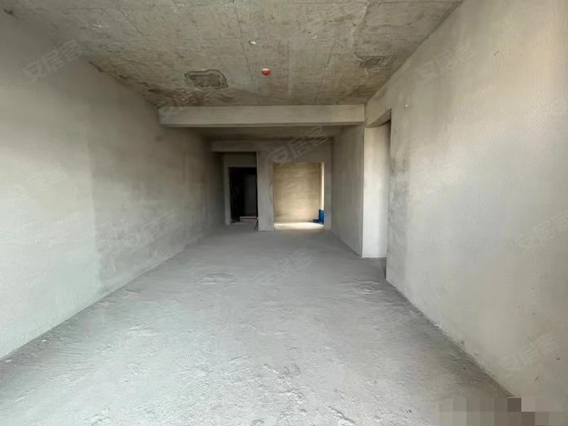 捡漏捡漏，降价了，城南，蓝天白云，单价5300，好楼层，视野采光好