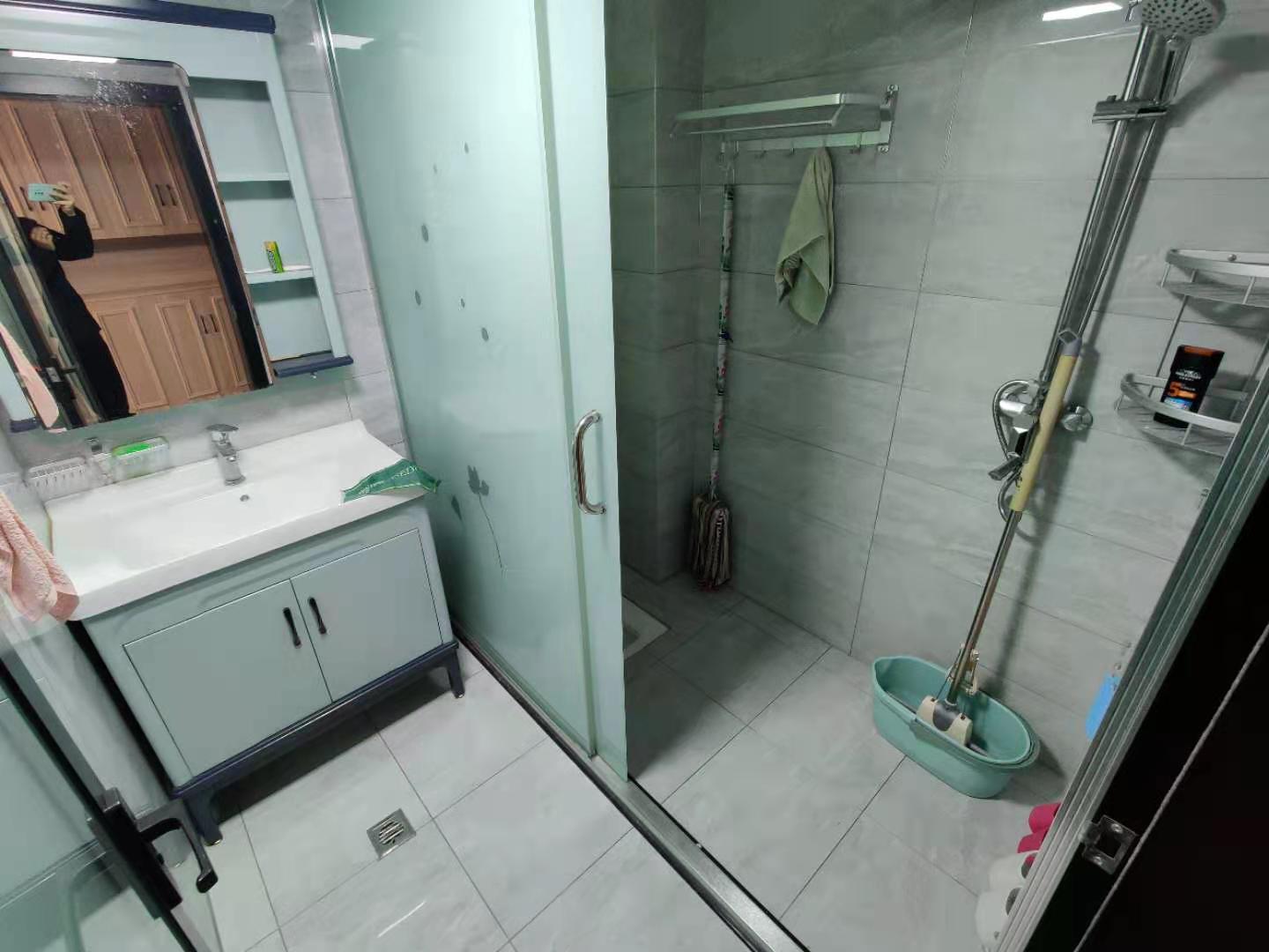 光明华府商城周边优秀地段校优质出行公交方便装修新直接住