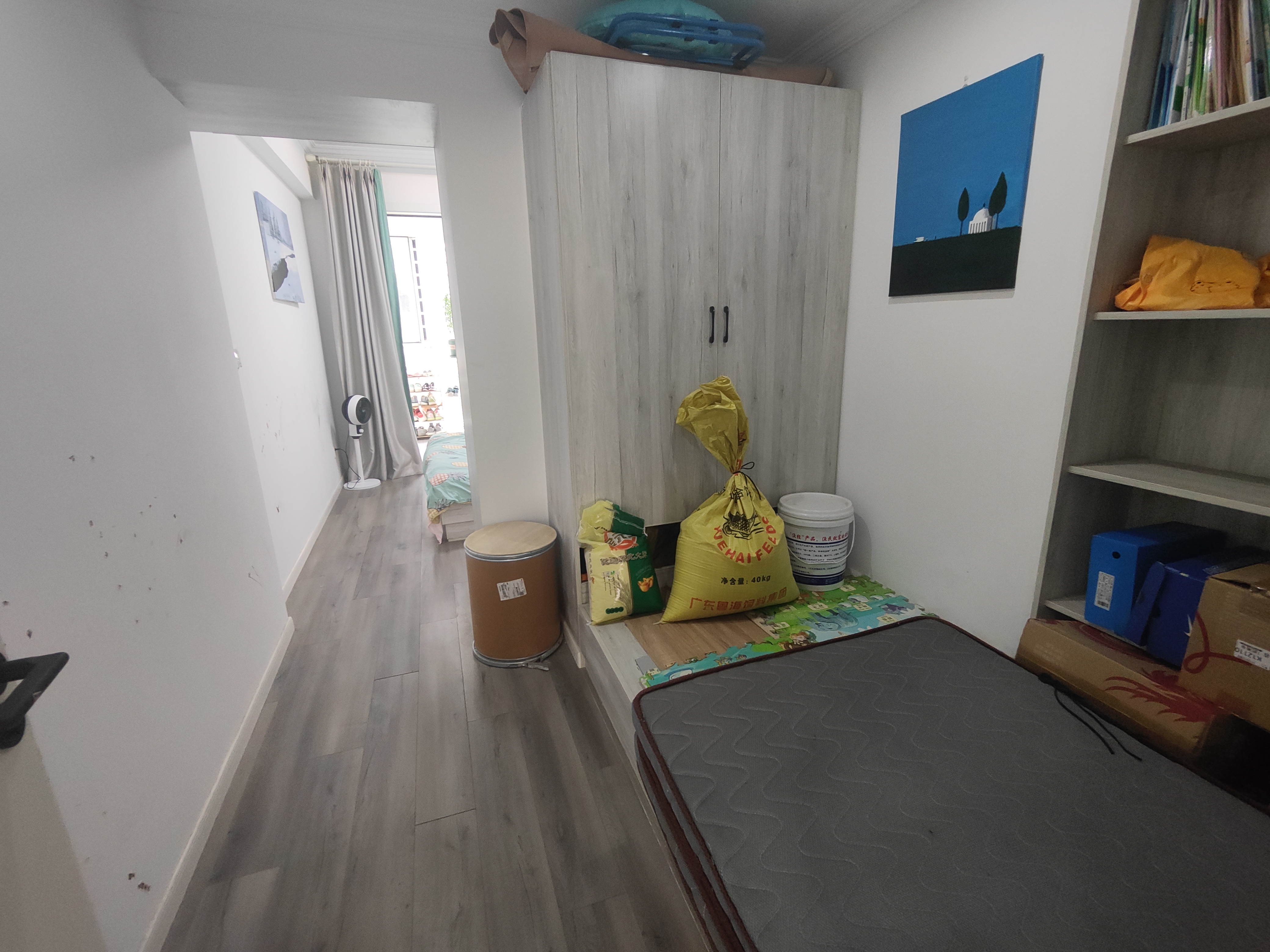 元泰未来城.精装四房.楼下就是學笑.出行方便.看房方便