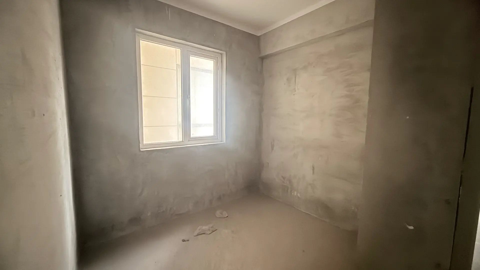 捡漏，新二中二小，森林国际，单价4100，三房，诚心出售